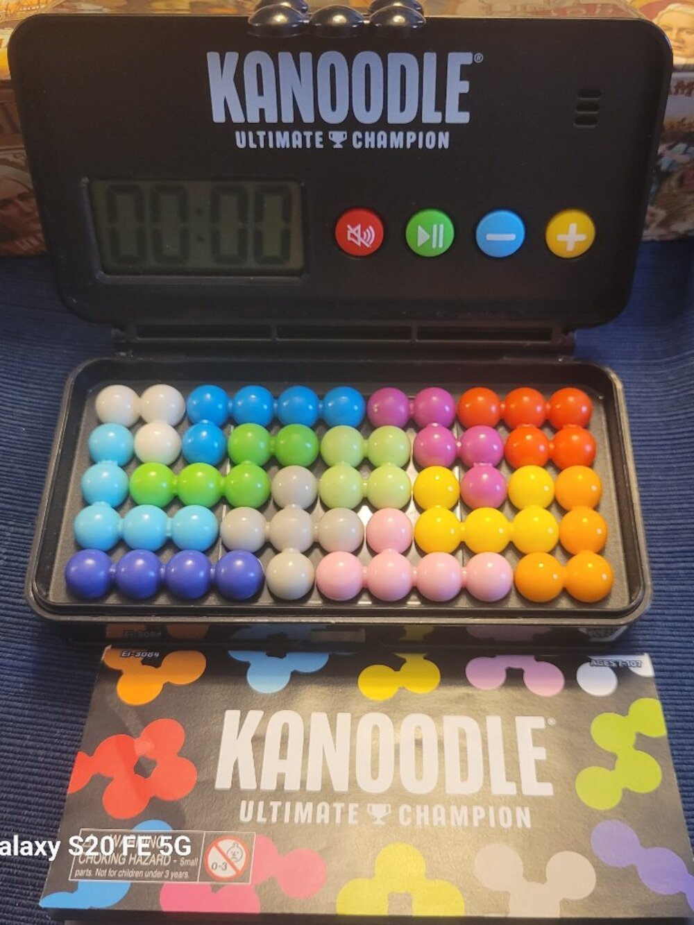 Kanoodle Ultimate Champion Handheld Game